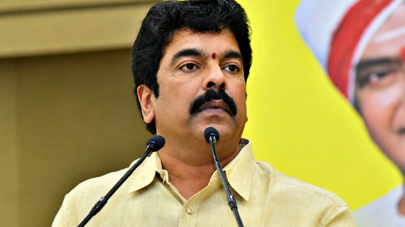 Bonda Uma at Mudragada event